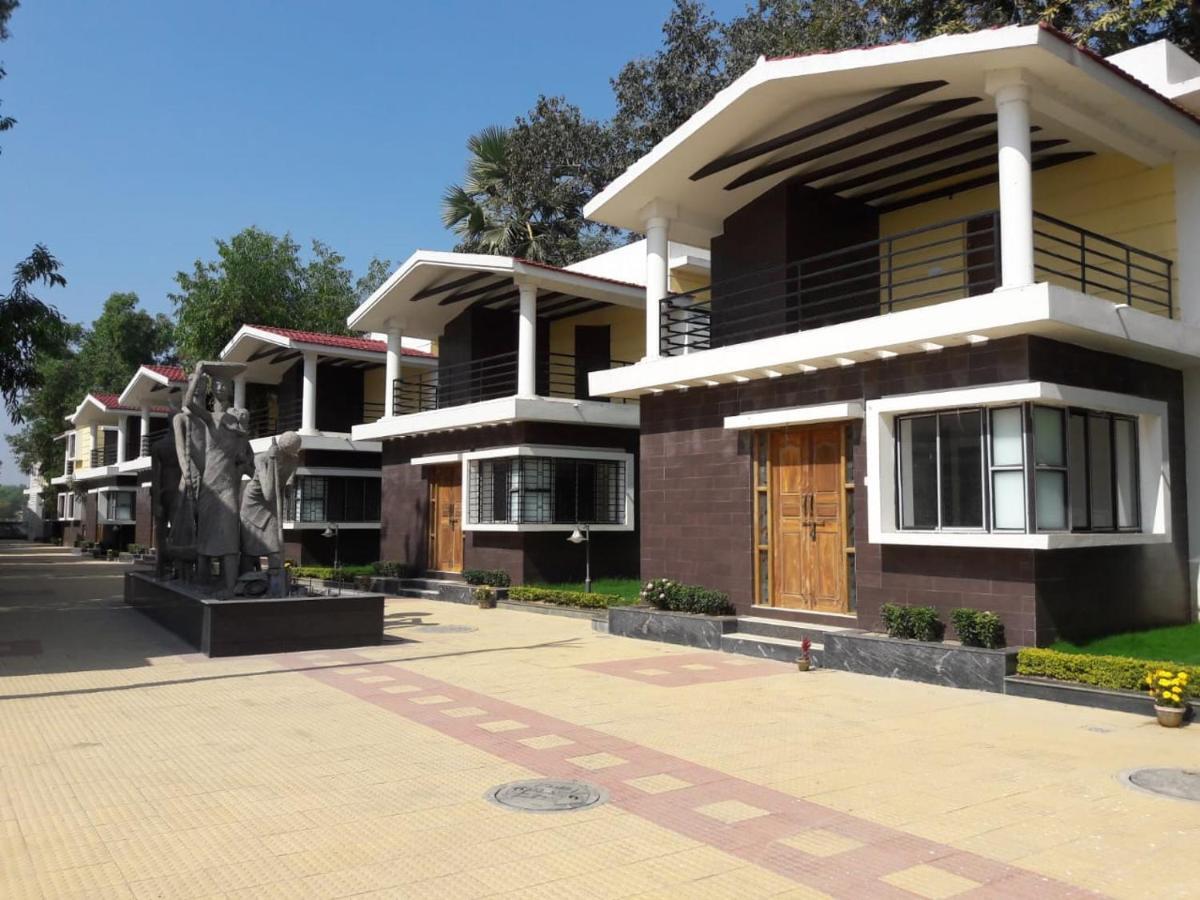 Panthashala Santiniketan Hotel Sri Niketan Exterior foto