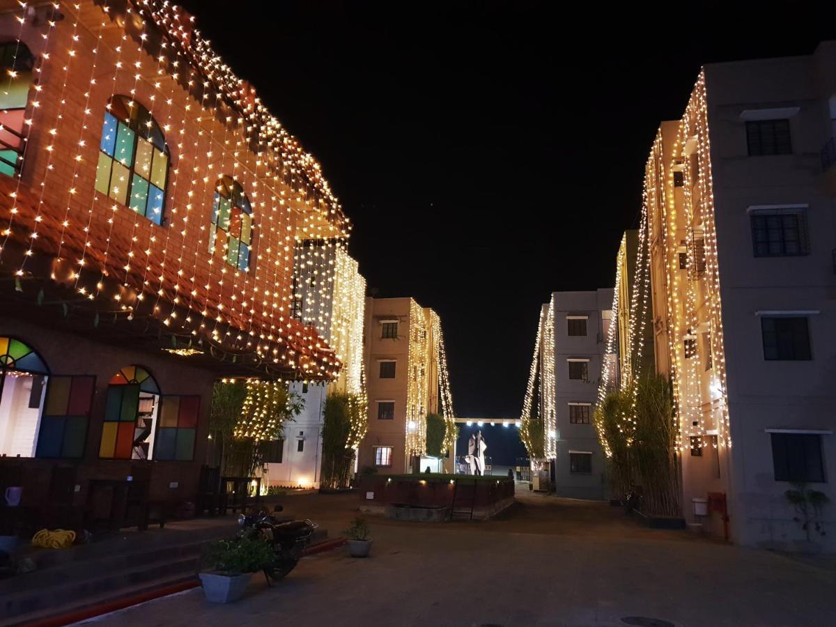 Panthashala Santiniketan Hotel Sri Niketan Exterior foto